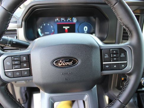 Used 2025 Ford F150 Lariat w/ Equipment Group 502A High image 27