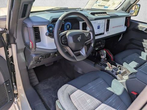 New 2026 Ford Bronco Heritage Edition AWD/4WD image 3