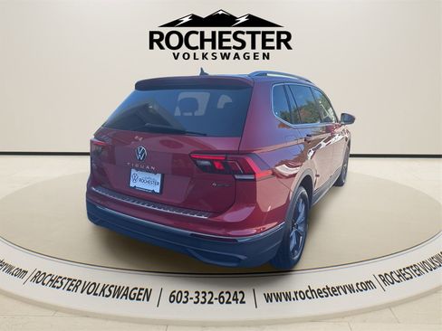Used 2022 Volkswagen Tiguan SE image 9