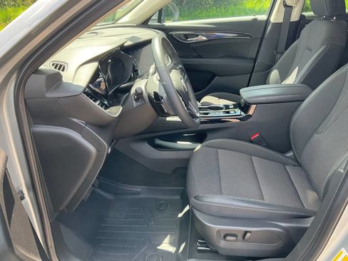 Certified 2023 Buick Envision Preferred AWD/4WD image 3