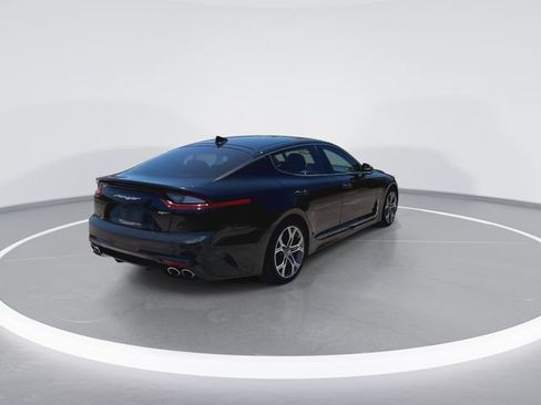 Used 2019 Kia Stinger GT1 AWD/4WD image 11