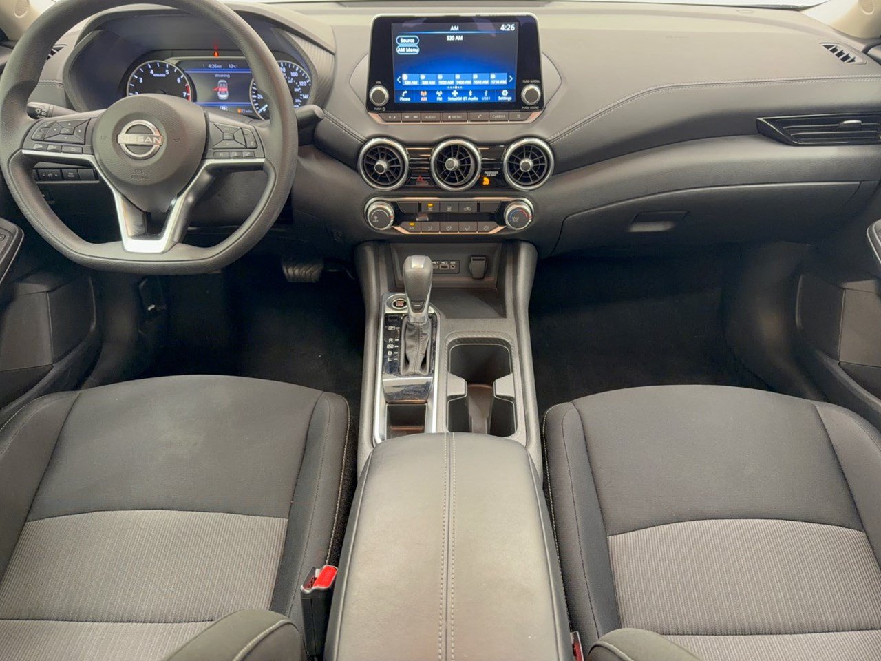 Used 2025 Nissan Sentra SV FWD image 17