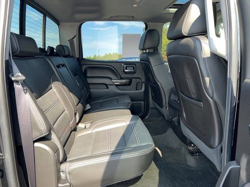 Used 2015 GMC Sierra 2500 Denali w/ Duramax Plus Package image 28