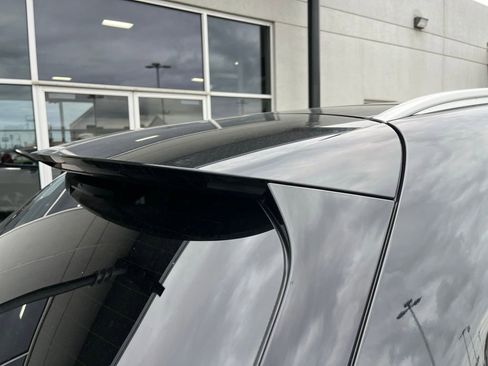 Used 2025 Mercedes-Benz GLA 250 4MATIC image 59