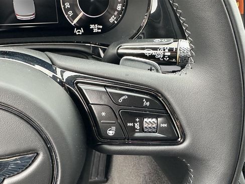 New 2026 Bentley Flying Spur V8 AWD/4WD image 36