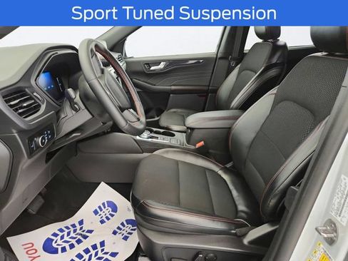 Used 2025 Ford Escape ST-Line Select AWD/4WD image 11