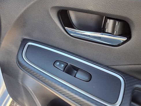 Used 2025 Nissan Versa SR w/ Trunk Package FWD image 25
