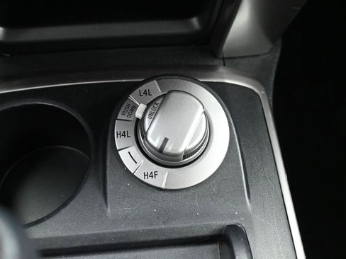 Used 2019 Toyota 4Runner Limited image 26