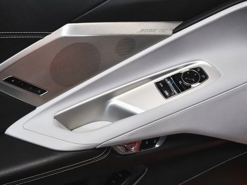 Used 2021 Chevrolet Corvette Stingray Preferred Cpe w/ 2LT image 12