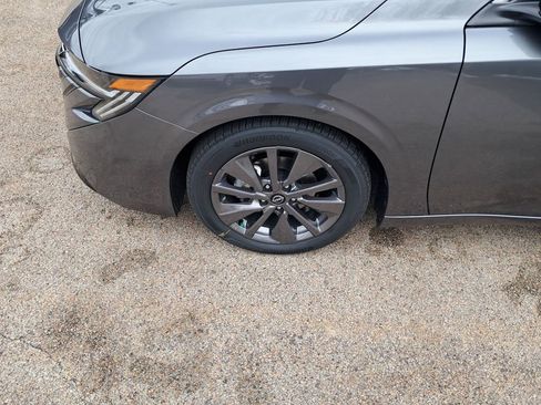 New 2026 Nissan Sentra SL w/ Floor Mat Package image 28