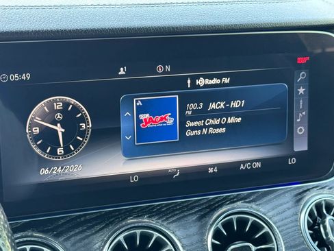 Used 2018 Mercedes-Benz E 400 Coupe image 34