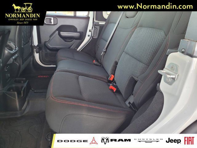 Used 2021 Jeep Wrangler Unlimited Rubicon AWD/4WD image 18