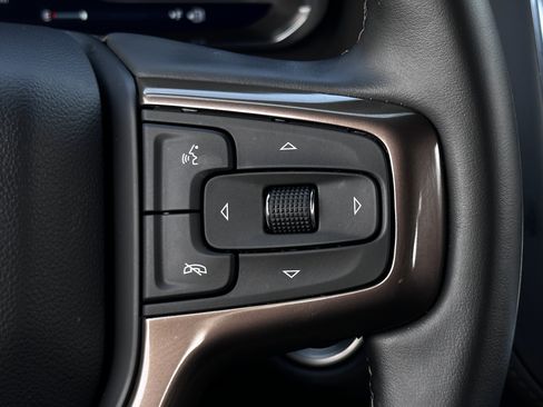 Used 2024 Chevrolet Tahoe High Country AWD/4WD image 20