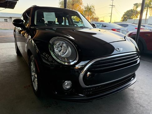 Used 2016 MINI Cooper Clubman image 9