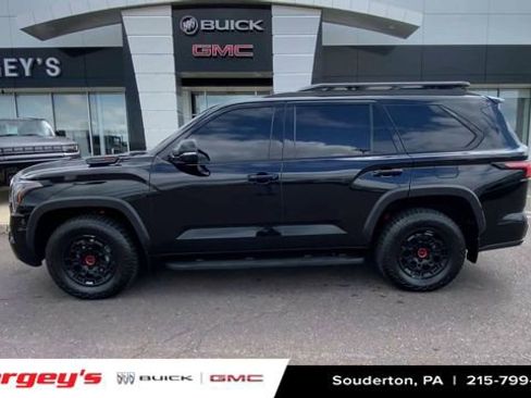 Used 2024 Toyota Sequoia TRD Pro AWD/4WD image 6