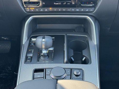 New 2026 MAZDA CX-90 Plug-In Hybrid w/ Premium Plus image 9