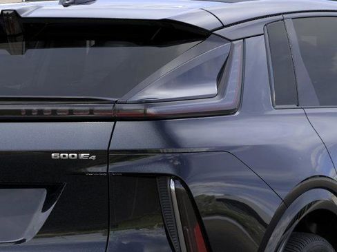 New 2026 Cadillac Lyriq Premium Sport image 32