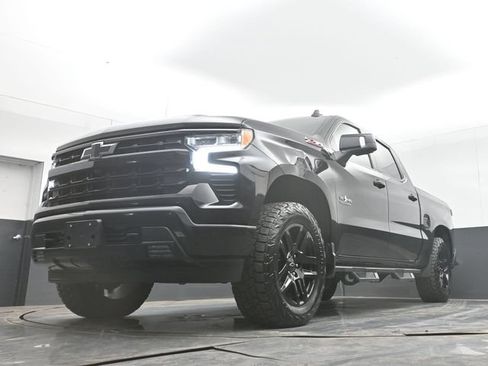 Used 2023 Chevrolet Silverado 1500 RST AWD/4WD image 43