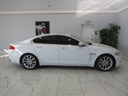 Used 2013 Jaguar XF 3.0 image 3