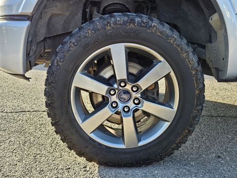 Used 2016 Ford F150 Lariat w/ Equipment Group 502A Luxury image 11