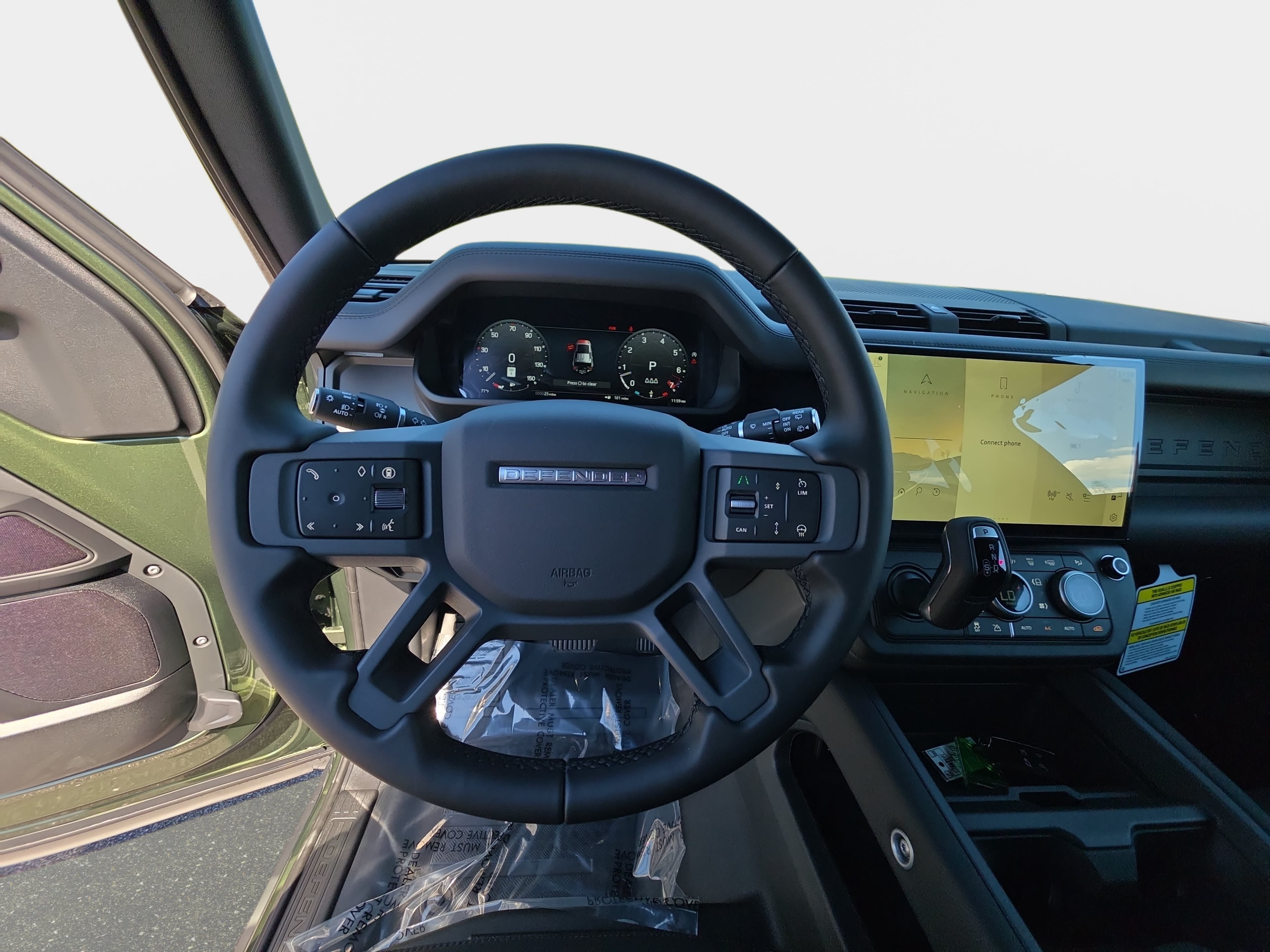 New 2026 Land Rover Defender 110 X-Dynamic SE AWD/4WD image 15