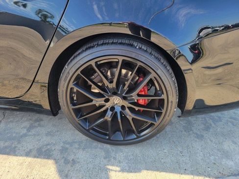 Used 2021 Maserati Ghibli Trofeo RWD image 6