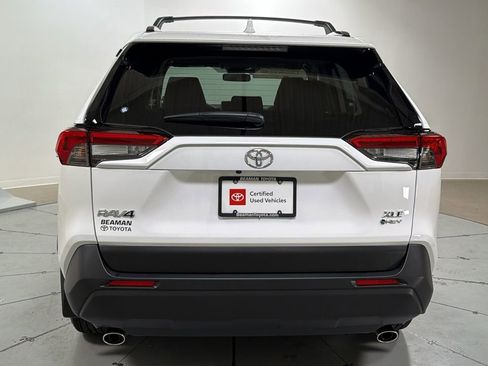 Certified 2025 Toyota RAV4 XLE w/ Convenience Package image 4