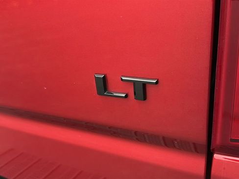 Used 2022 Chevrolet Silverado 1500 LT Trail Boss w/ Safety Package AWD/4WD image 13
