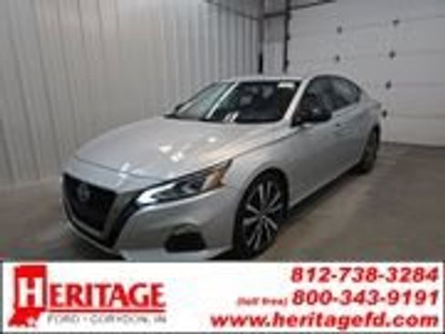 Used 2019 Nissan Altima 2.5 SR image 1