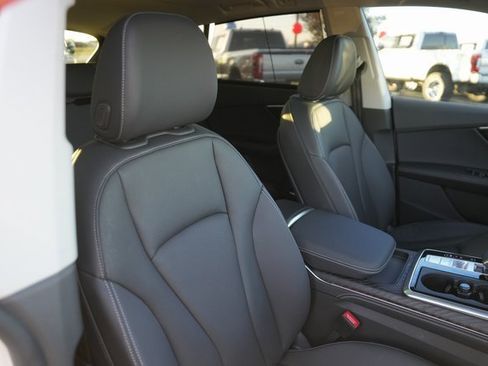 Used 2023 Audi Q8 Prestige image 20