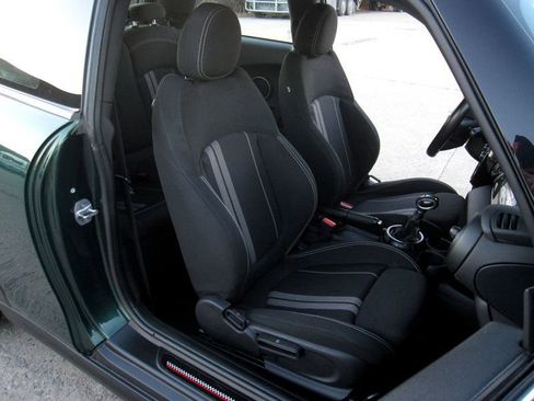 Used 2015 MINI Cooper S image 23