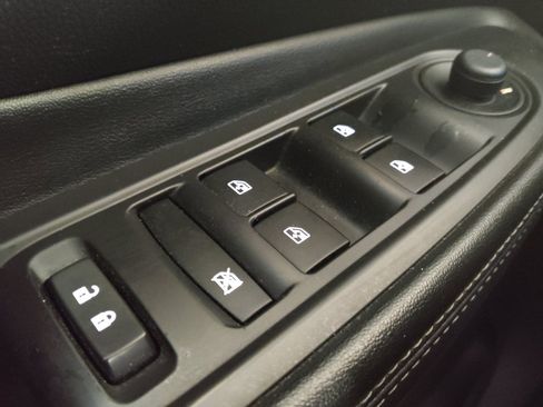 Used 2019 Buick Encore Preferred FWD image 27