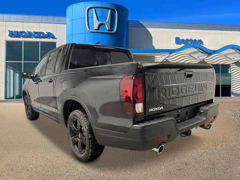 New 2026 Honda Ridgeline Black Edition image 3