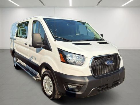 Used 2025 Ford Transit 250 Low Roof w/ Exterior Upgrade Package RWD image 5