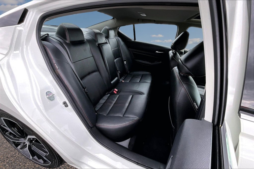 Used 2023 Nissan Altima 2.5 SR w/ SR Premium Package FWD image 24