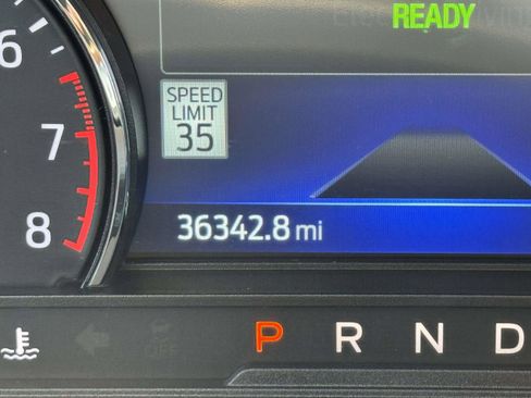 Used 2022 Ford Explorer Limited w/ Hybrid Equipment Group 310A image 26