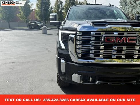 Used 2025 GMC Sierra 3500 Denali image 14