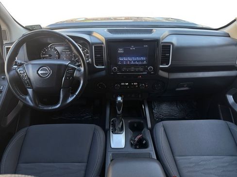 Used 2024 Nissan Frontier SV w/ SV Convenience Package AWD/4WD image 13