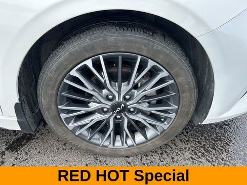 Used 2023 Kia Forte GT-Line image 51