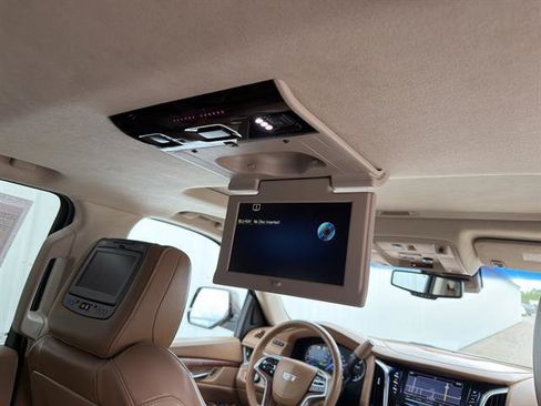 Certified 2016 Cadillac Escalade Platinum AWD/4WD image 25