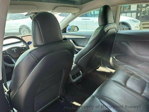 Used 2023 Tesla Model 3 Standard Range RWD image 17