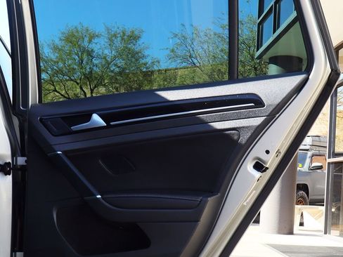 Used 2015 Volkswagen Golf SEL w/ Lighting Package (SEL) image 26