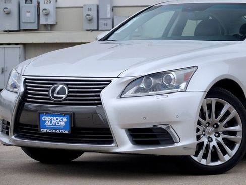 Used 2013 Lexus LS 460 image 20
