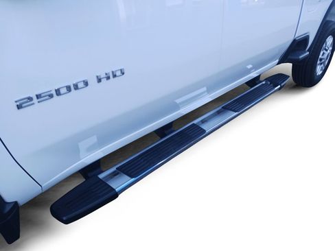 Used 2024 Chevrolet Silverado 2500 LT image 18