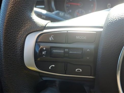 Used 2023 Kia K5 LXS image 17