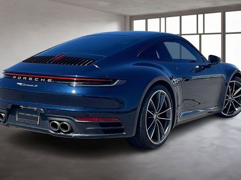 Used 2021 Porsche 911 Carrera S RWD image 2