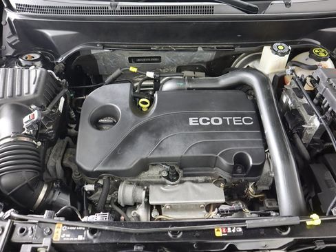 Used 2022 GMC Terrain SLE w/ Driver Convenience Package image 19