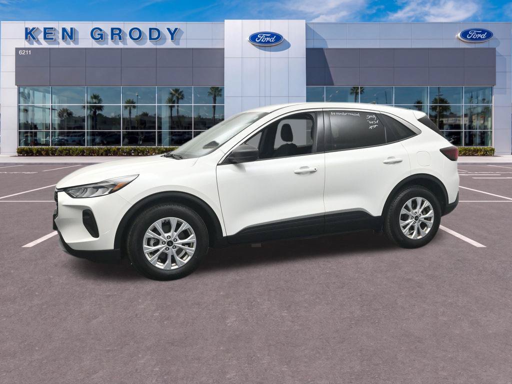 Used 2023 Ford Escape Active FWD image 9