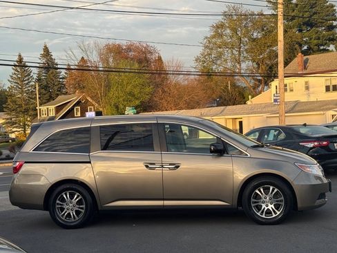 Used 2011 Honda Odyssey EX-L image 8