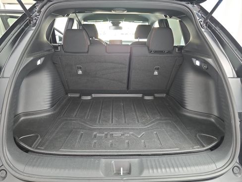 Certified 2025 Honda HR-V Sport image 12